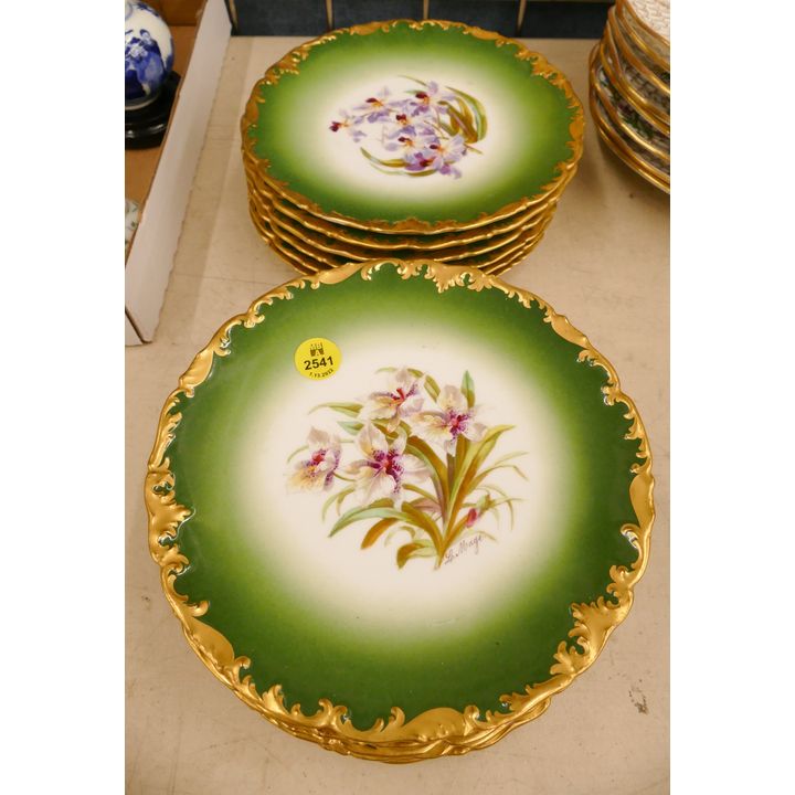 Set 12pc T&V Limoges Gilt Porcelain Floral Plates- 7''