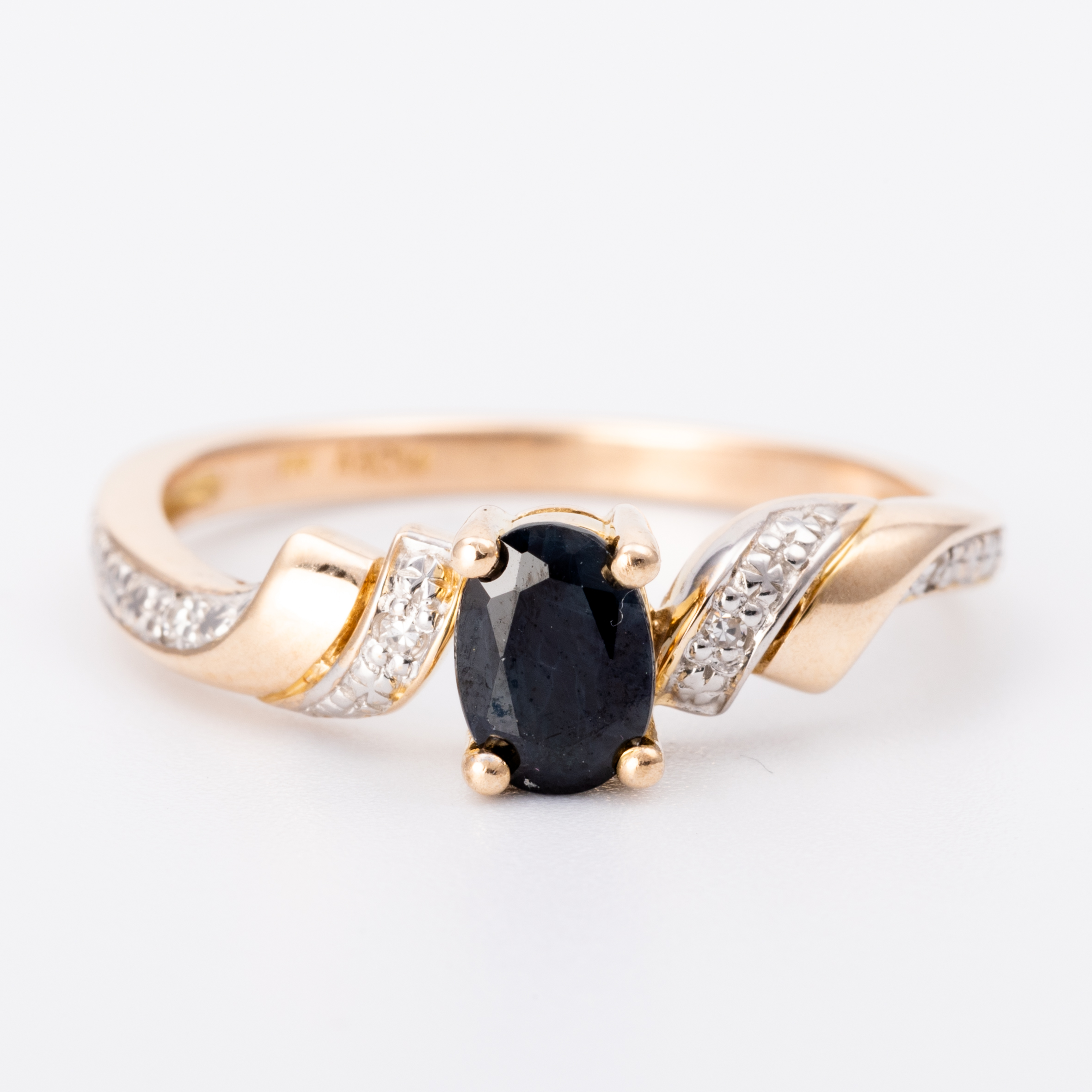 Sapphire & Diamond Ring 9ct Gold