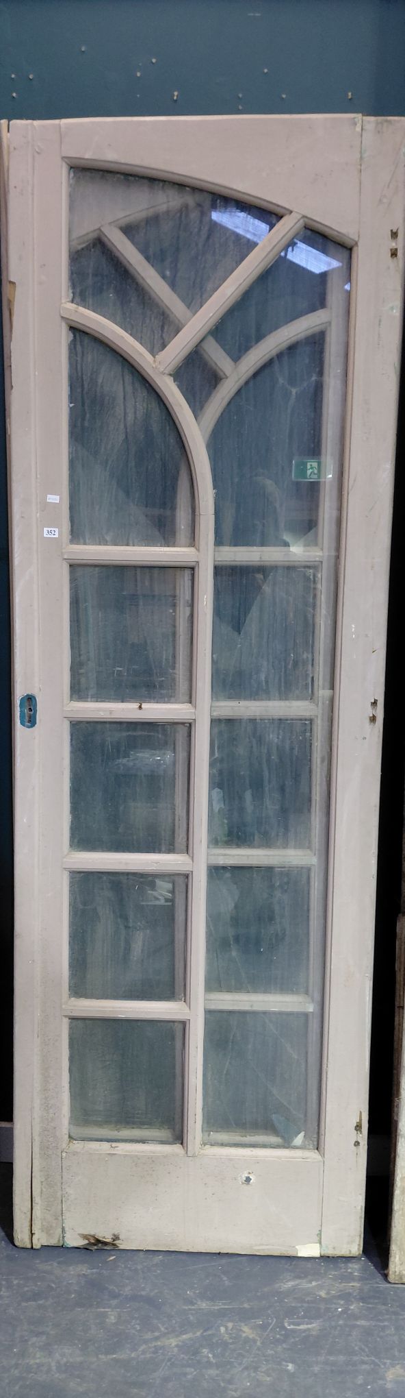 352 · PINE DOUBLE DOORS,