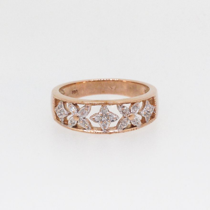 Diamond Filigree Ring 3.76g