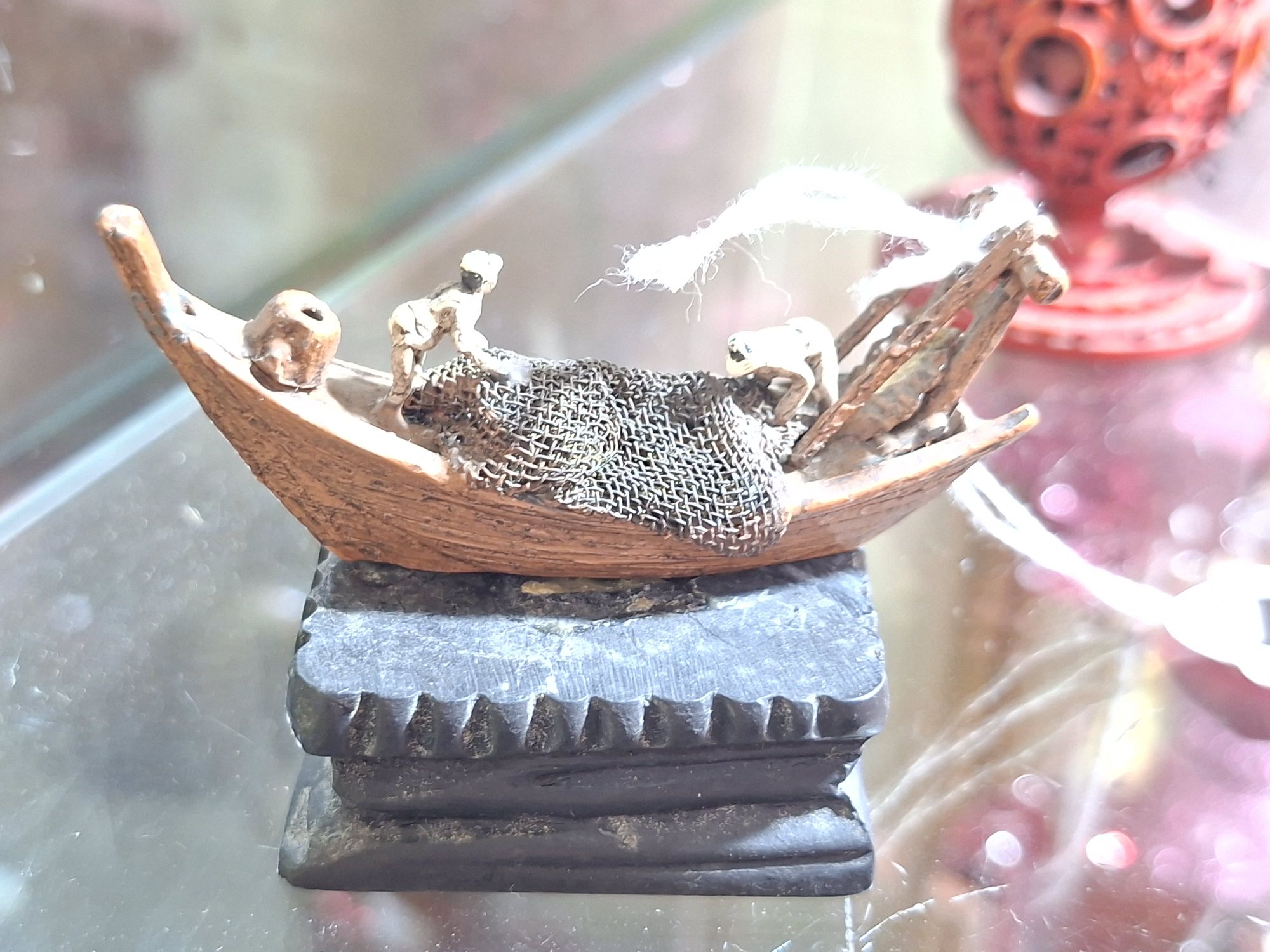 1183 · COLD PAINTED BRONZE FIGURE