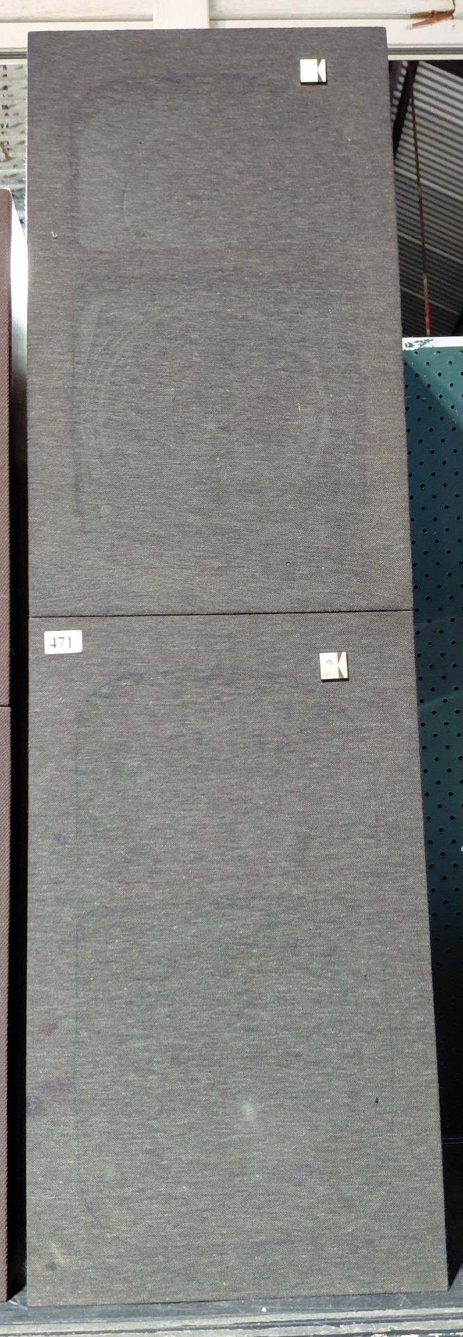 471 · TWO AUDIO SPEAKERS