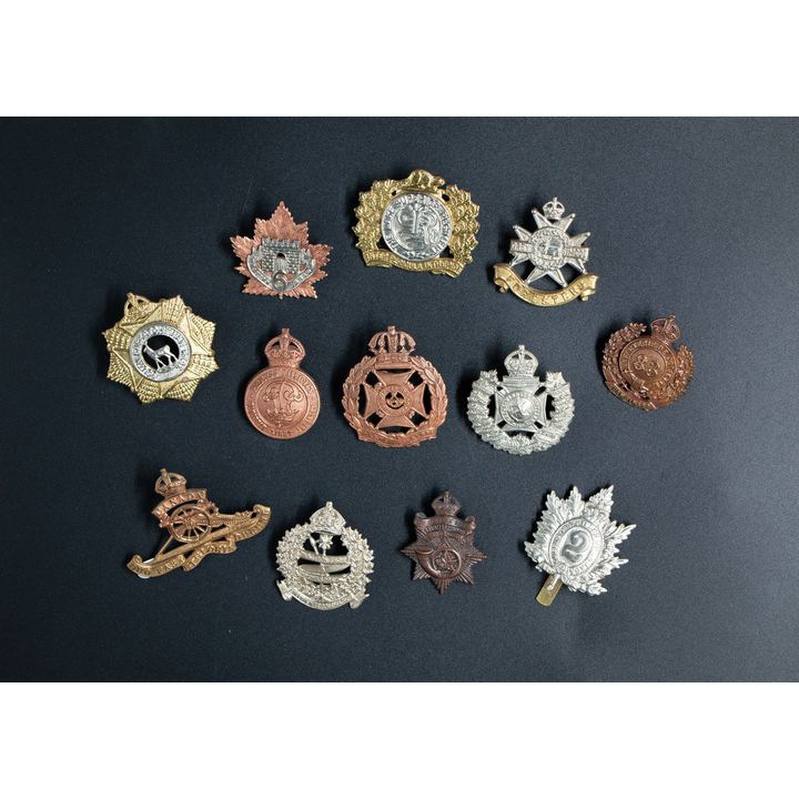 CANADA, SCOTLAND BADGES