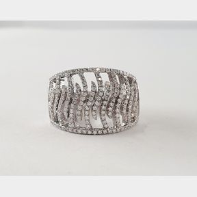 18CTWHITE GOLD DESIGNER RING WITH 0.550CT DIAMONDS - 51929/3612