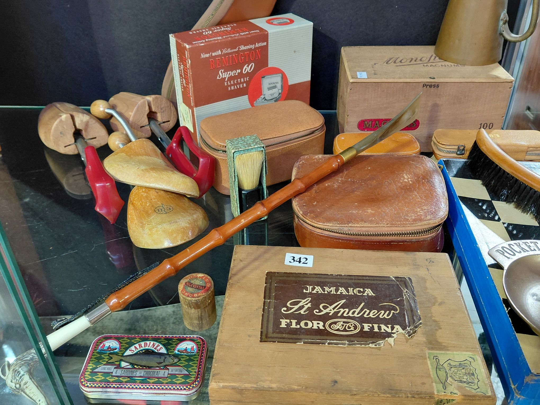 342 · GROUP LOT