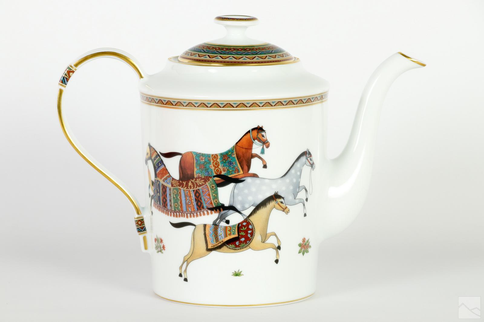 Hermès Cheval D'Orient Tea/ Coffee Pot and Cups Set – SukiLux