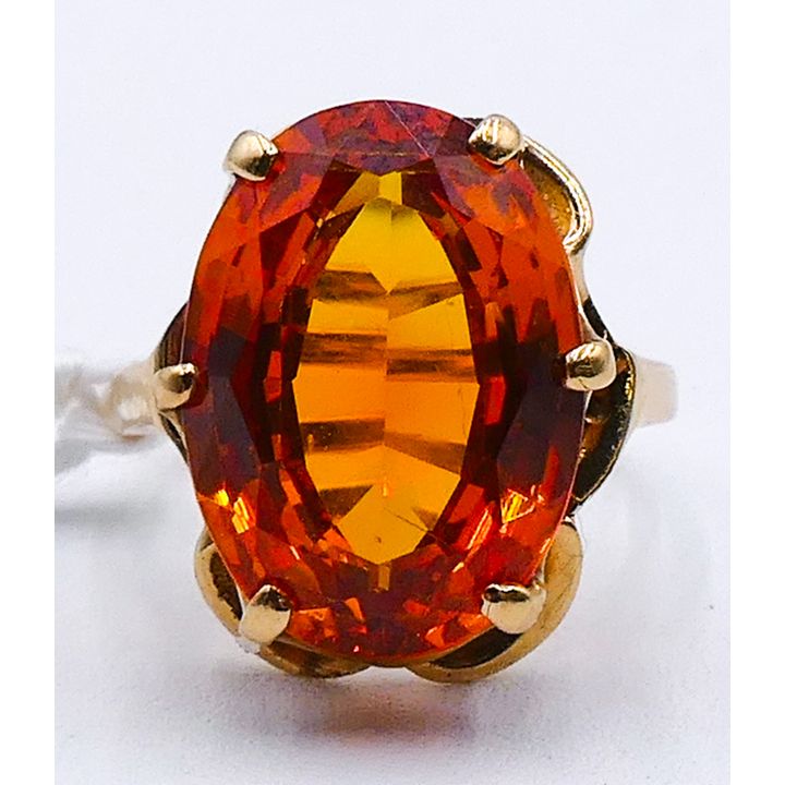 Ladies 10k Orange Stone Ring Size 6 - 6 Grams
