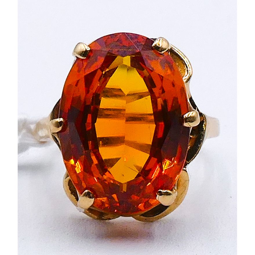 Ladies 10k Orange Stone Ring Size 6 - 6 Grams