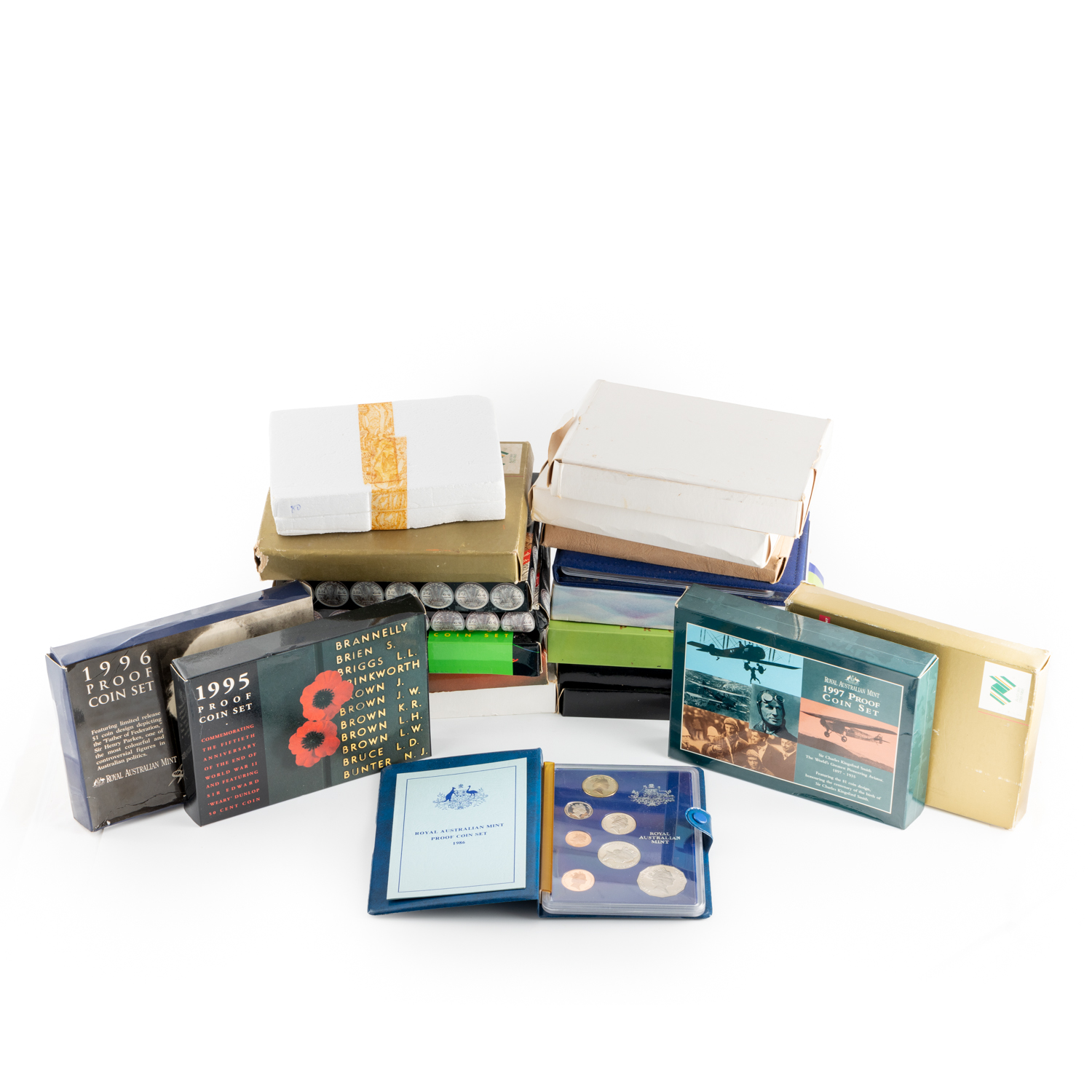 Elizabeth II, Accumulation, 1980 - 2002, FDC