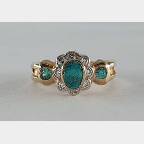 9CT YELLOW GOLD RING WITH CUBICS & GREEN STONES - 51929/3753