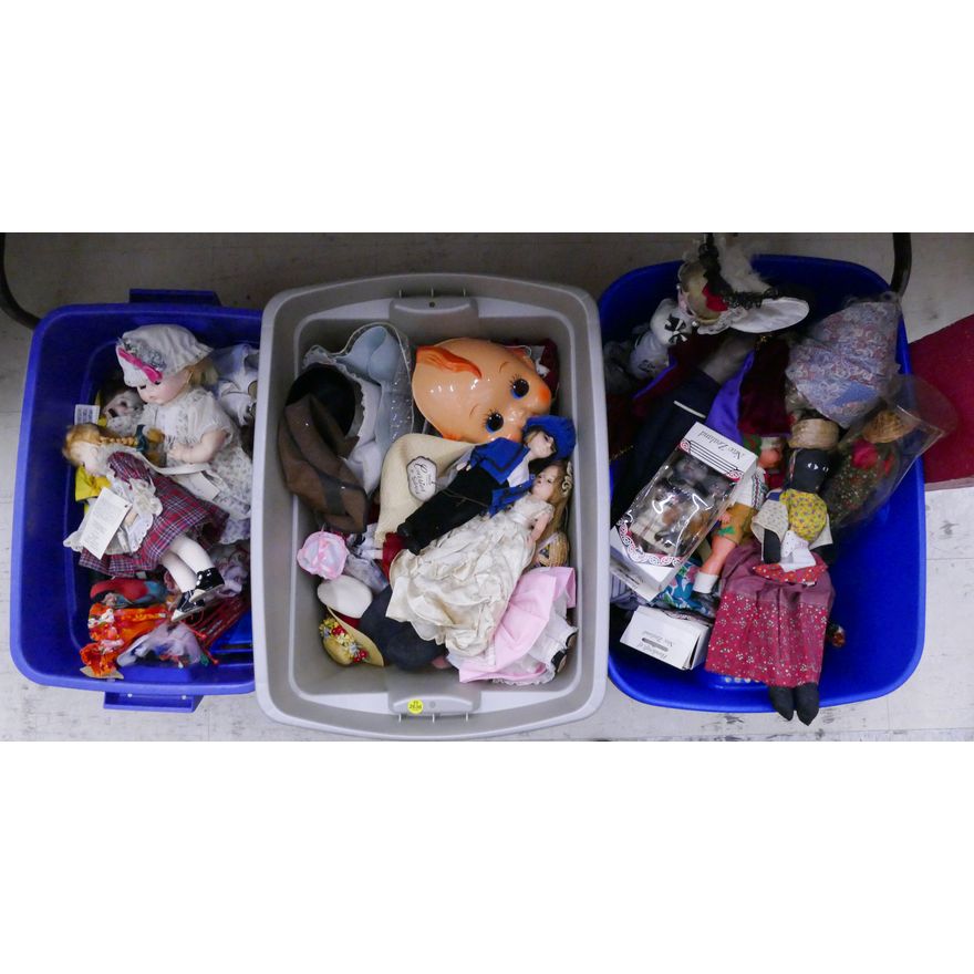 3 Totes Madam Alexander and Vintage Dolls