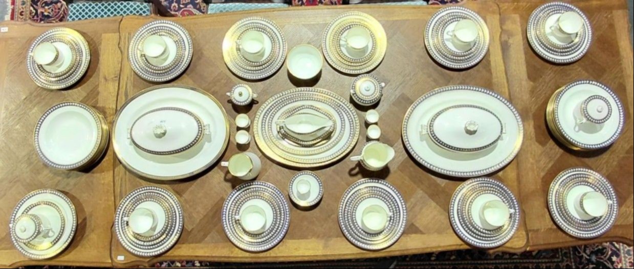 WEDGWOOD DINNER SERVICE