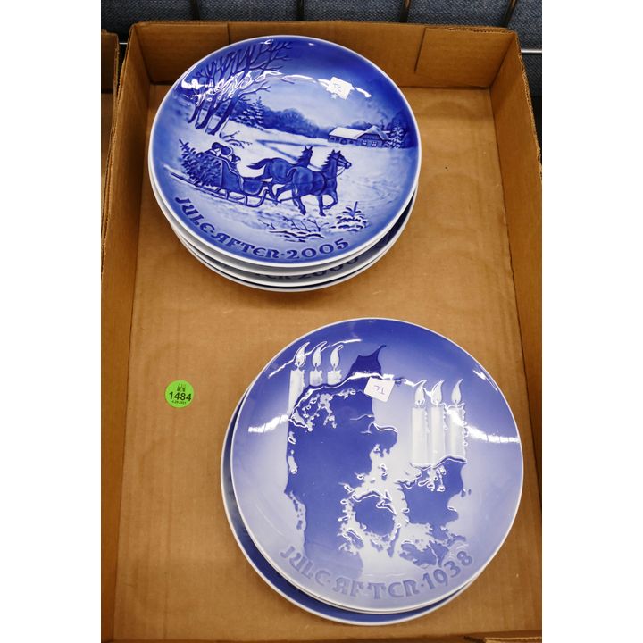 Box 7pc Vintage B&G Plates