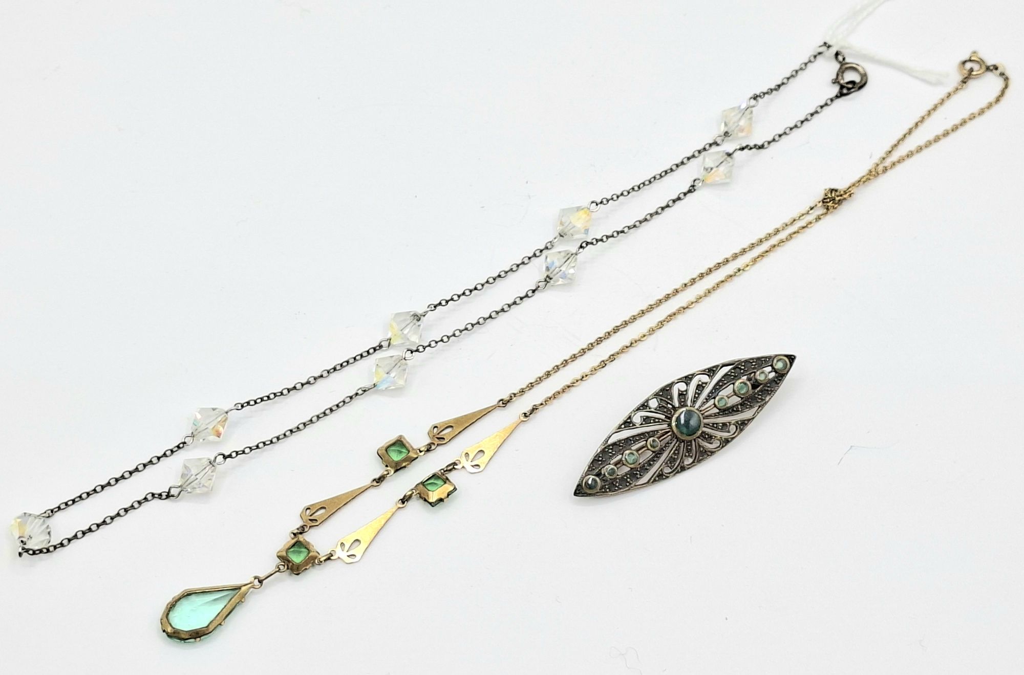 1028 · VINTAGE JEWELLERY