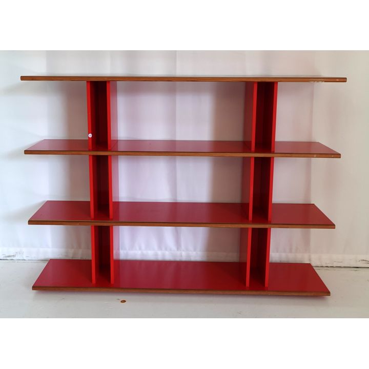 DISPLAY SHELF