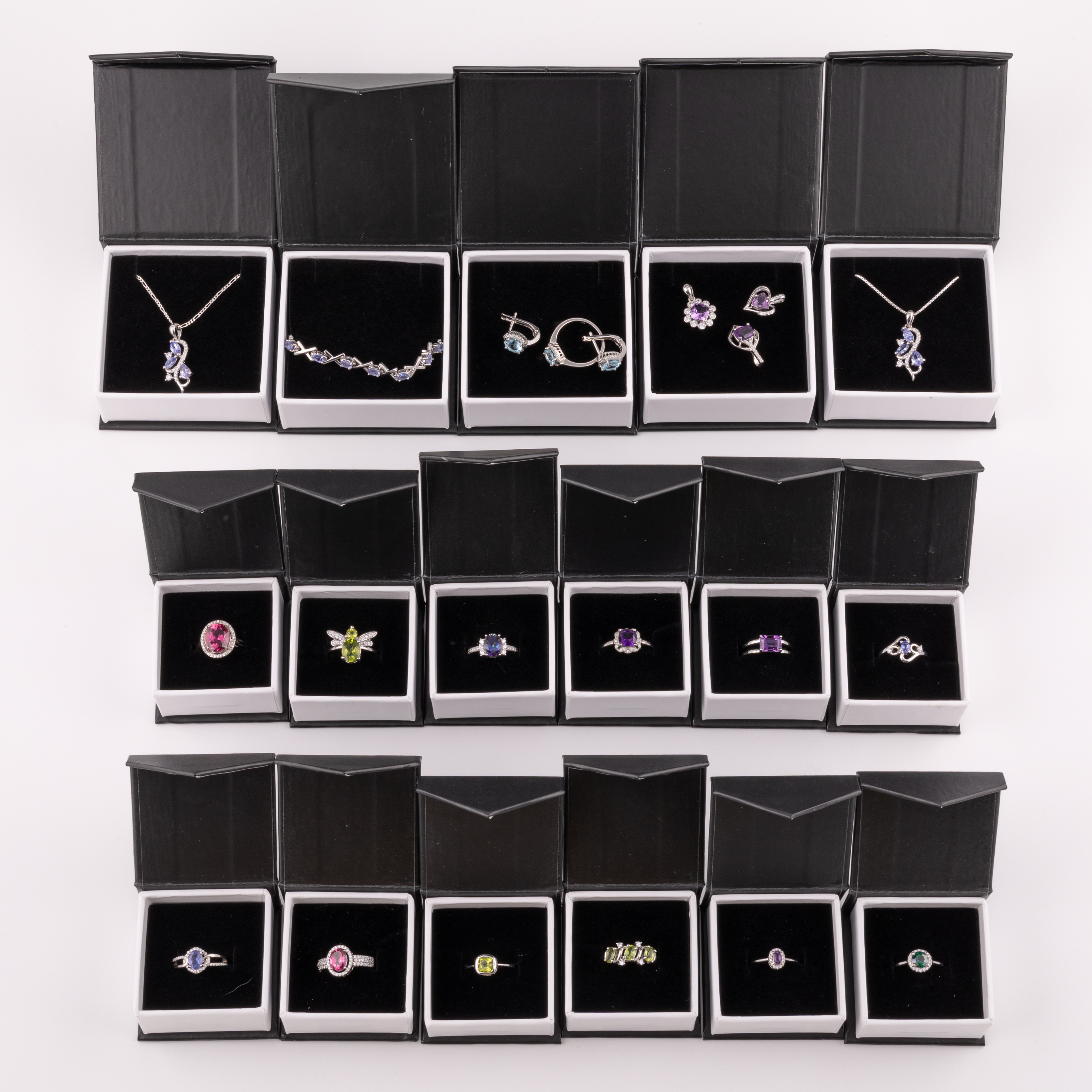 Lot of New Sterling Silver Jewellery