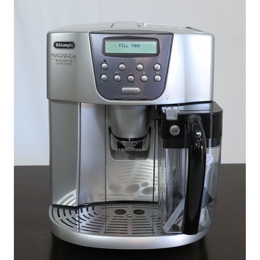 DELONGHI MAGNIFICA COFFEE MACHINE