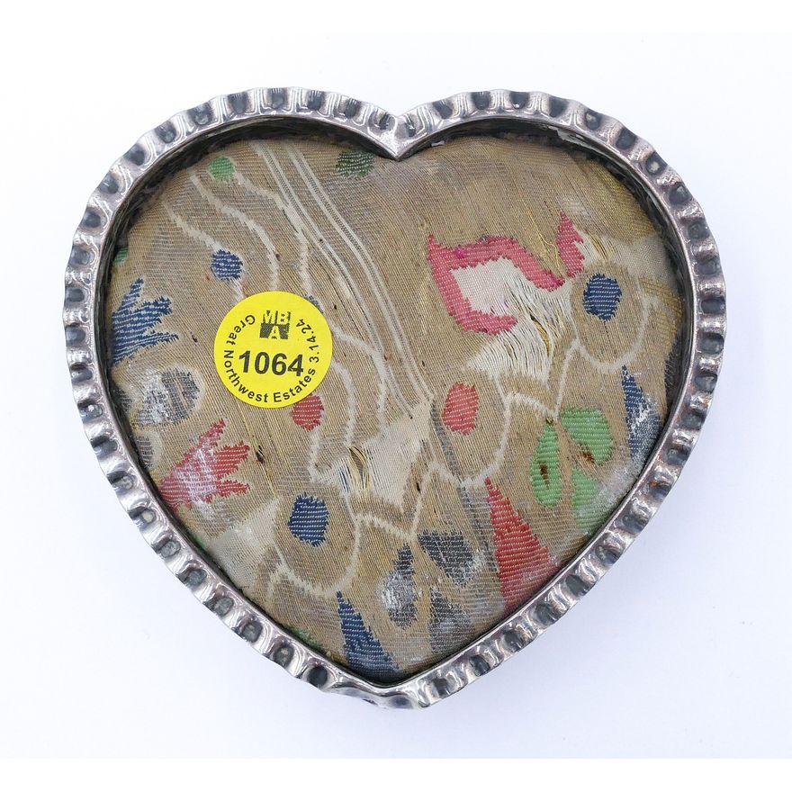 Black Starr & Frost Sterling Heart Pin Cushion 4'' - 120 Grams TW