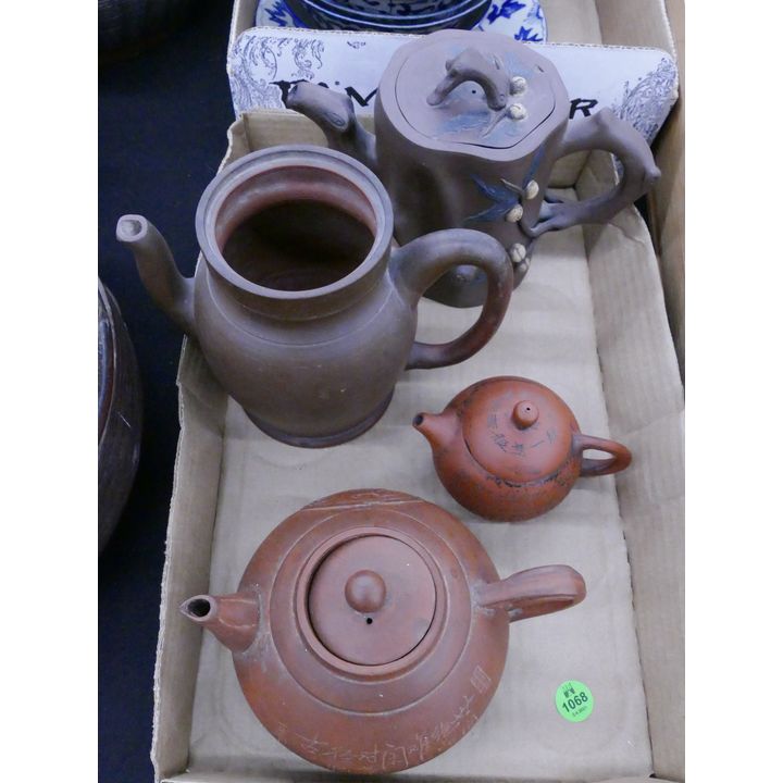 Box 4pc Chinese Yixing Teapots
