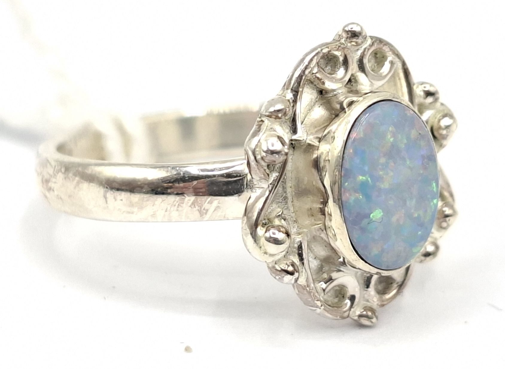 1130 · STERLING SILVER OPAL RING