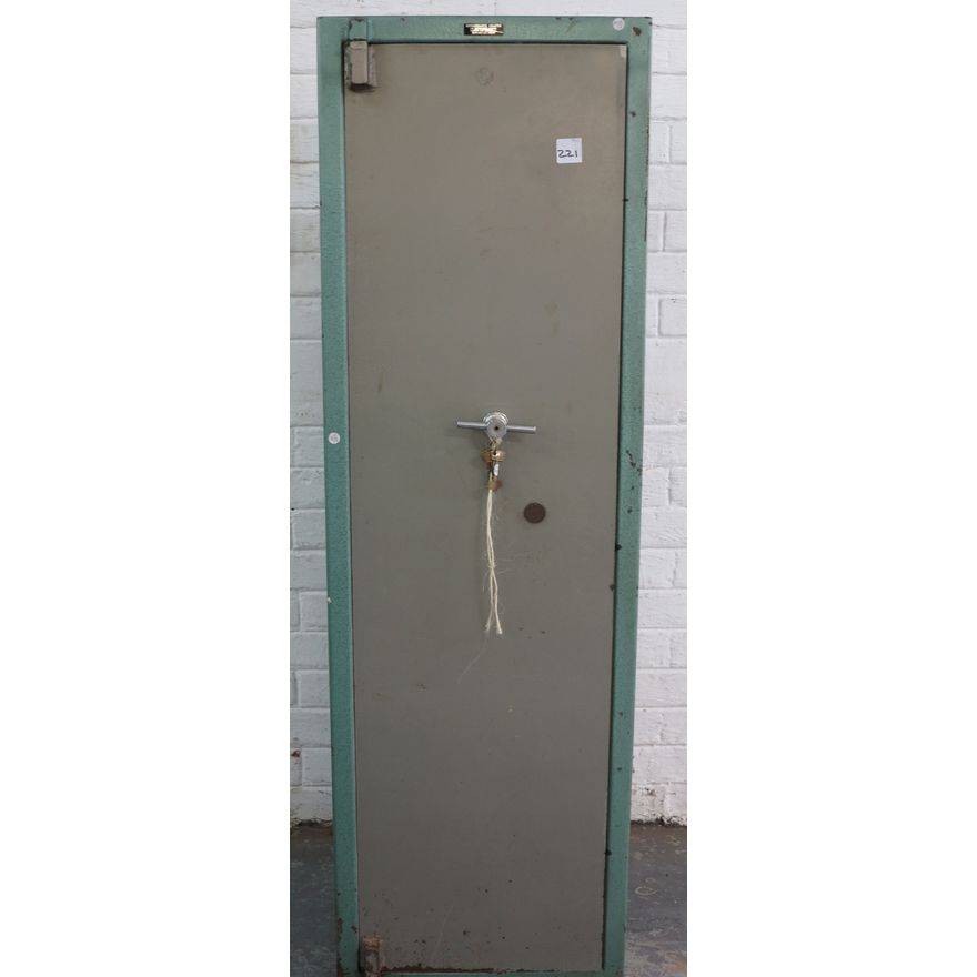 GUN SAFE