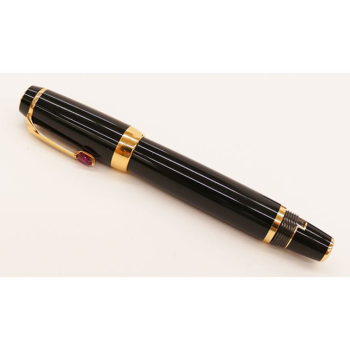 Mont Blanc Je t'aime Boheme Jeweled Fountain Pen