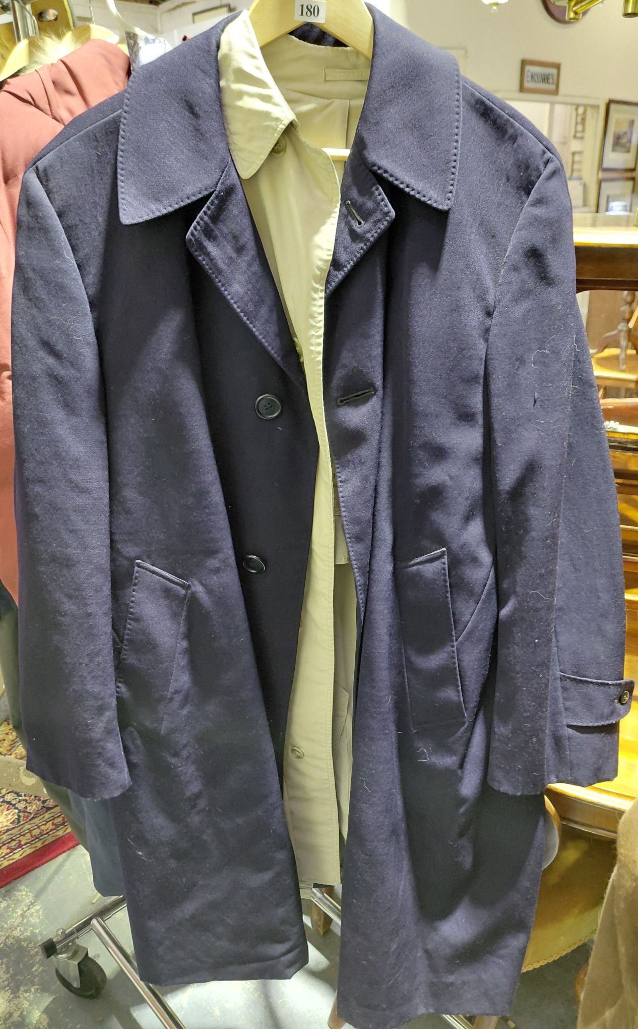 180 · 2 COATS