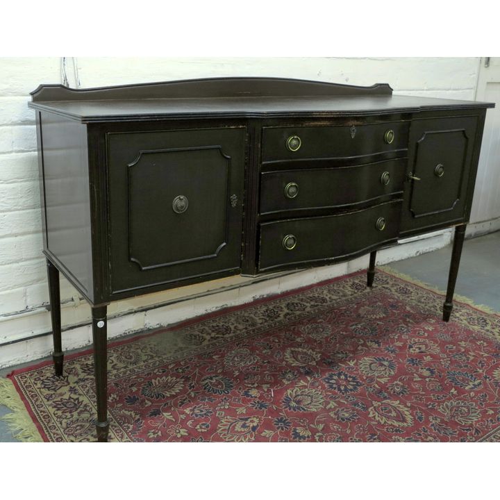SIDEBOARD