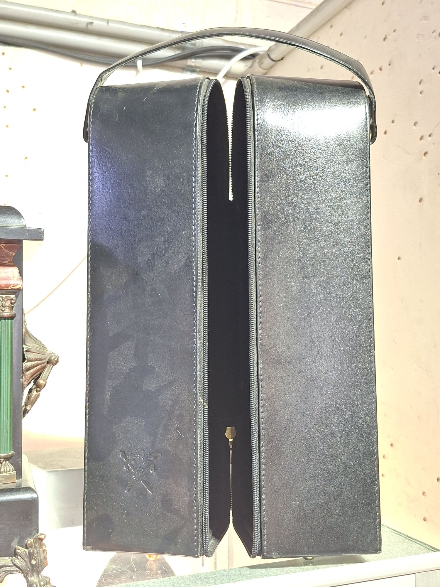 1374 · WINE BOTTLE CARRIER
