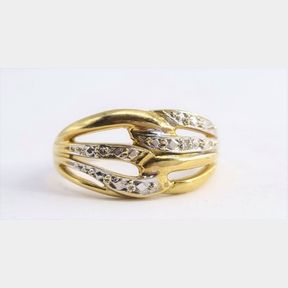 4 ROUND DIAMONDS IN YELLOW GOLD RING - 51543/137