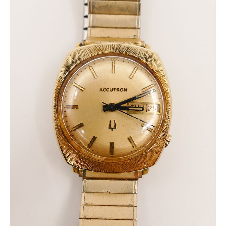 Bulova Accutron 14K Yellow Gold Men's Wristwatch.