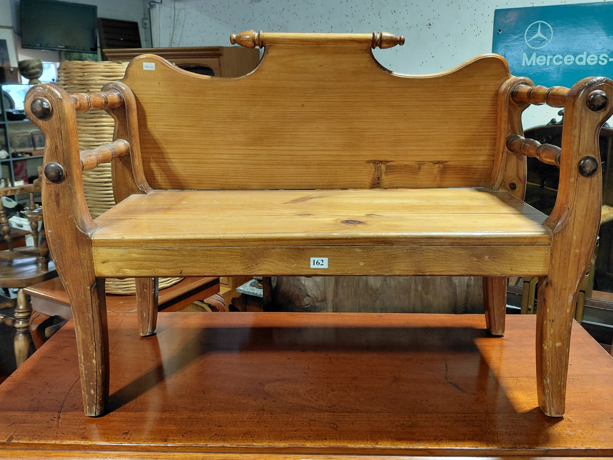 162 · A MINORS MINERS BENCH
