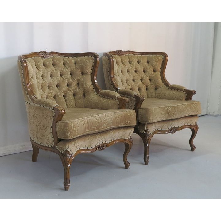 PAIR OF BUTTON UPHOLSTERED ARMCHAIRS