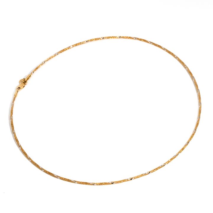 18 Carat Gold Choker