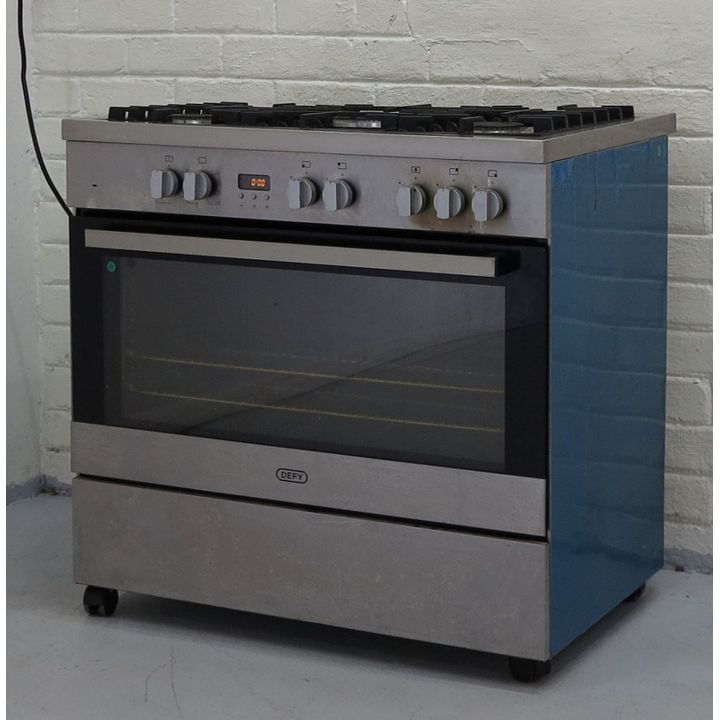 DEFY GAS AND ELECTRIC OVEN