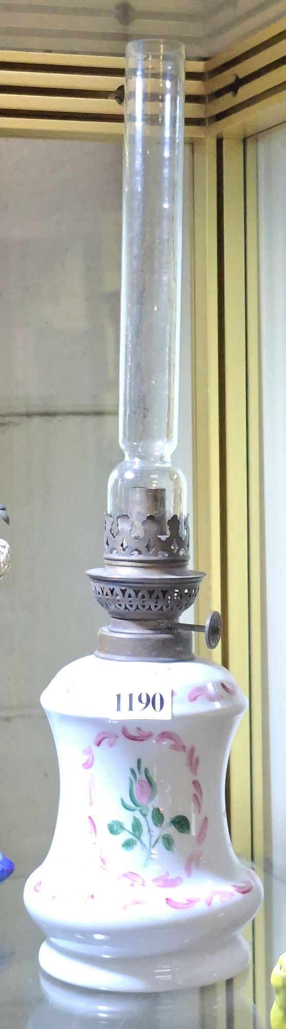 1190 · ANTIQUE PORCELAIN OIL LAMP