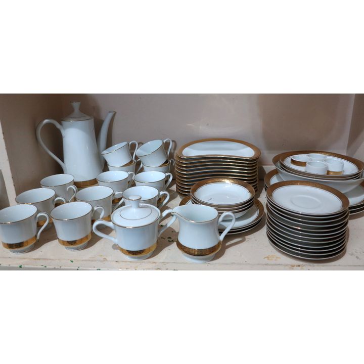PRESIDENTIAL COLLECTION TEA SET AND OTHER