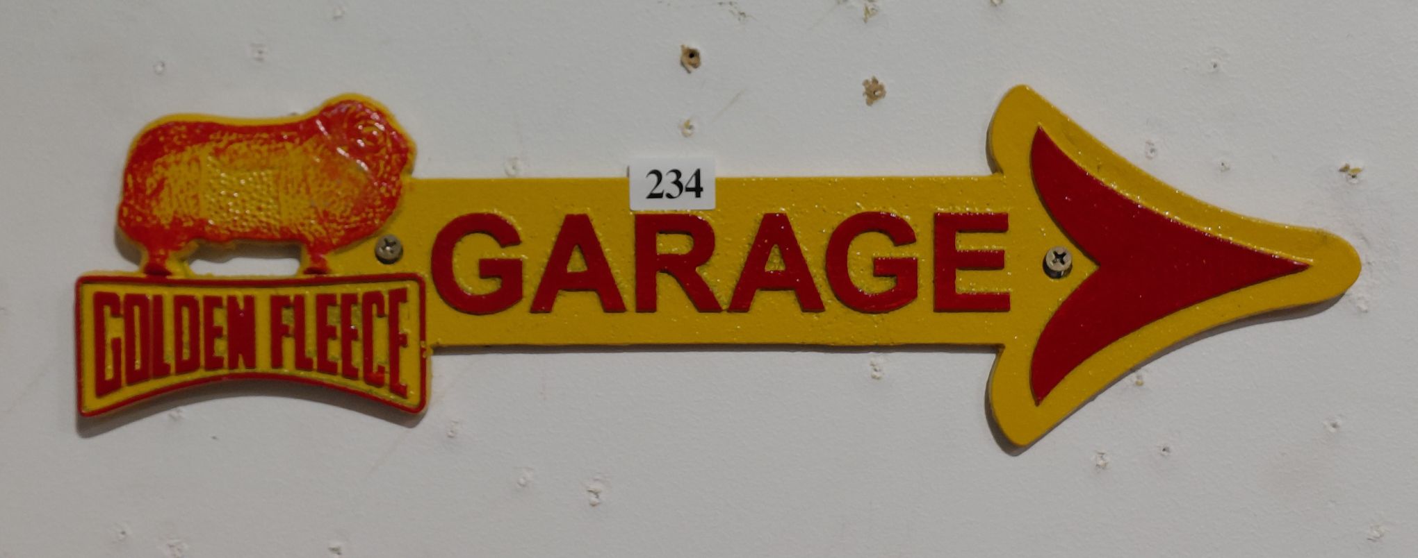 234 · GOLDEN FLEECE GARAGE