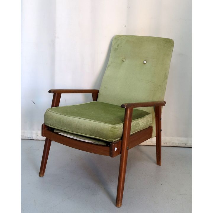 MID CENTURY OPEN ARMCHAIR