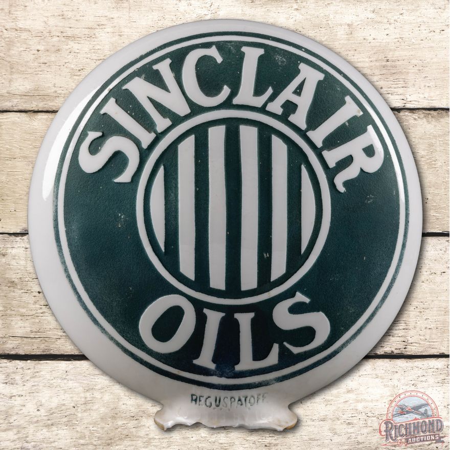 1920's Sinclair Oils One Piece Etched Milk Glass Gas Pump Globe