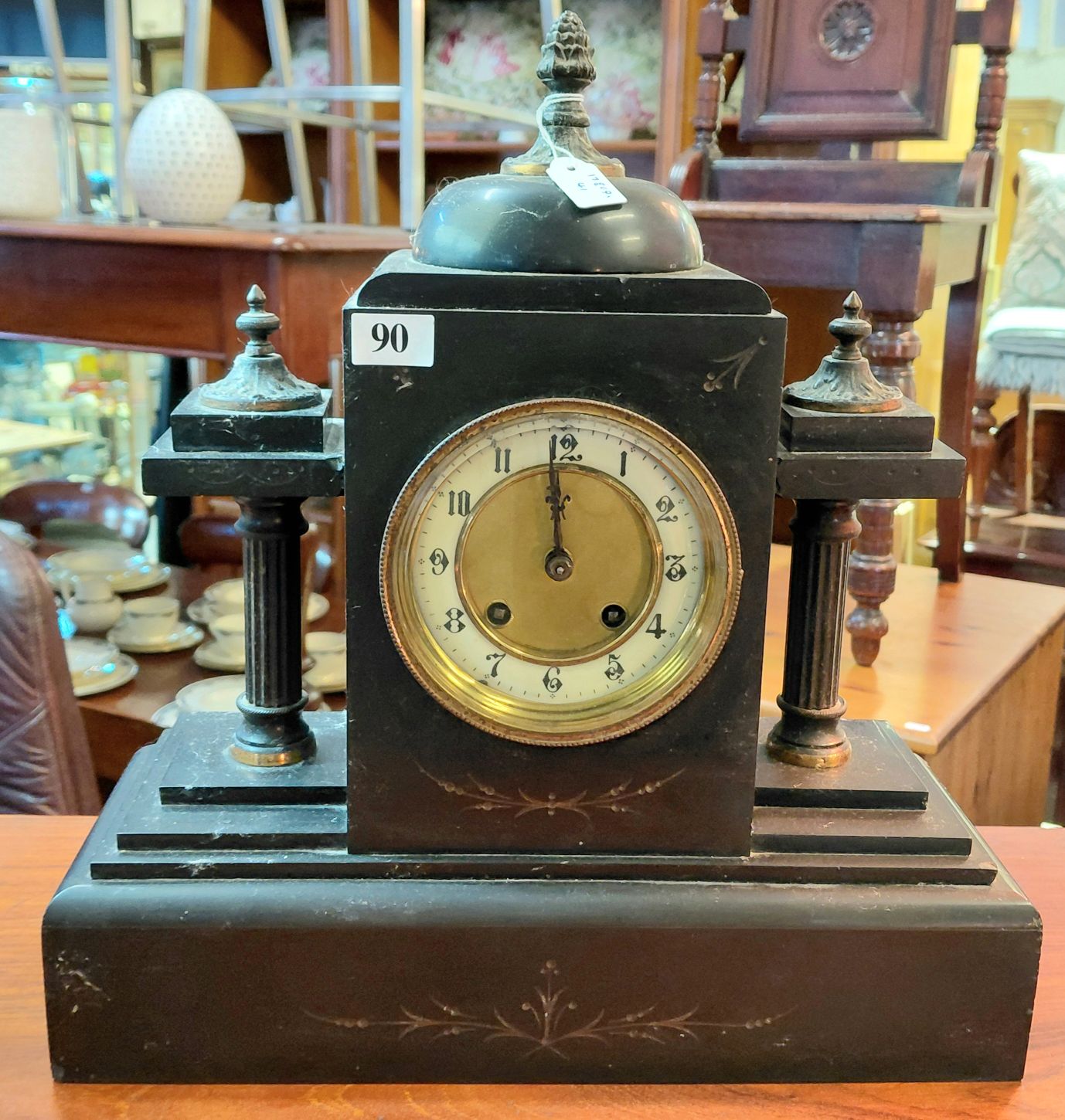 90 · 19TH CENTURY FRENCH MANTLE CLOCK