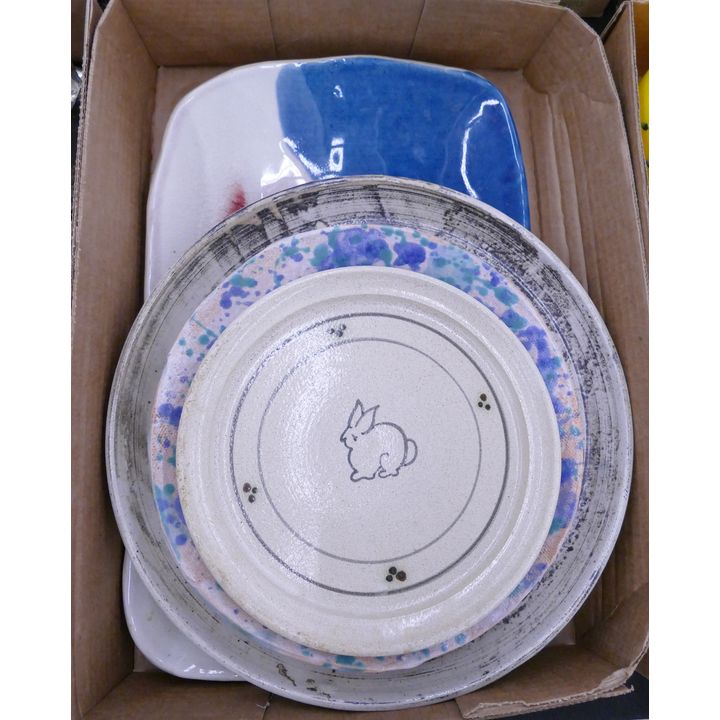 Box 5pc Studio Pottery Platters Etc