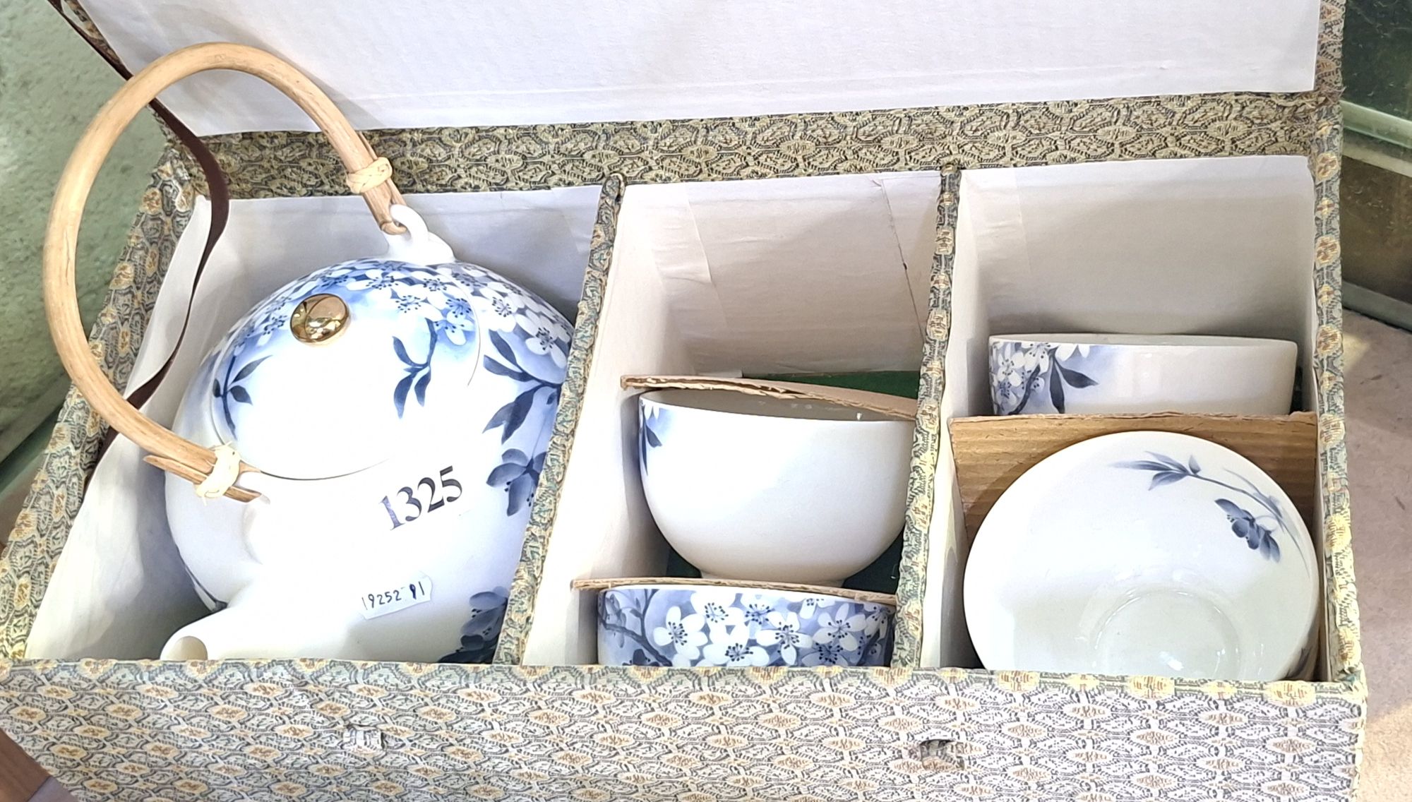 Tangshan Ceramic Teaset