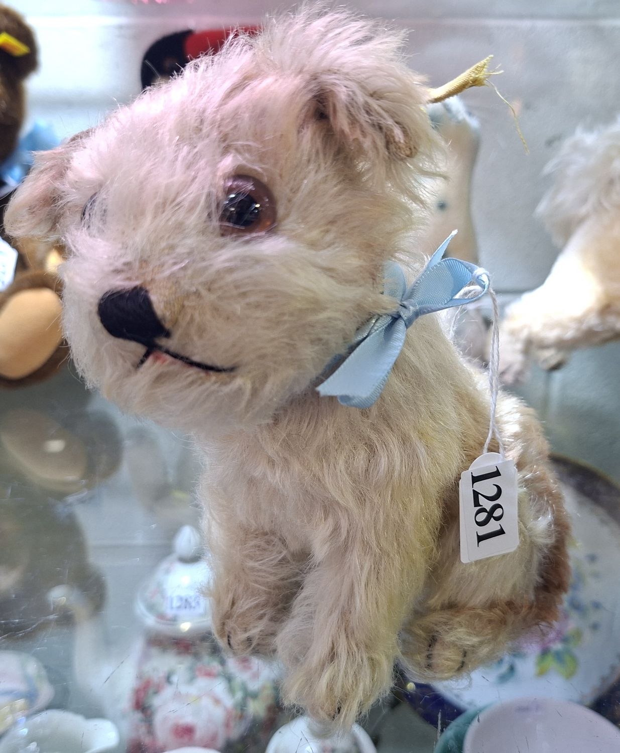 Early Steiff 'Molly' Dog