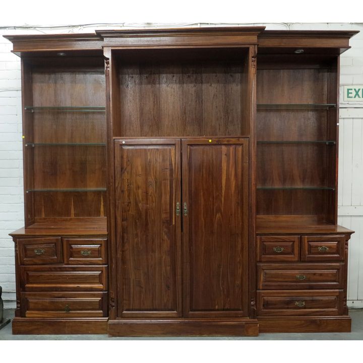 MASSIVE 3 PIECE WALL UNIT