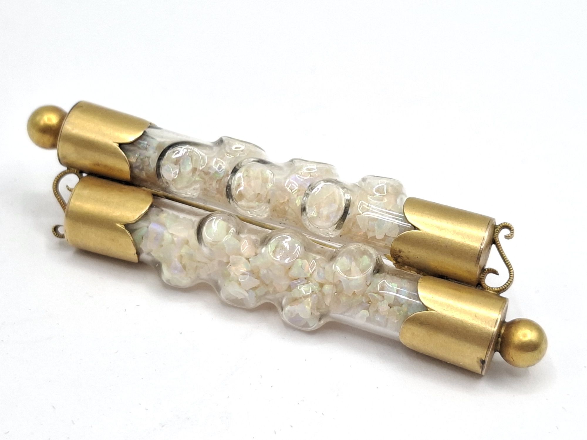 1121 · 9CT OPAL CHID BROOCH