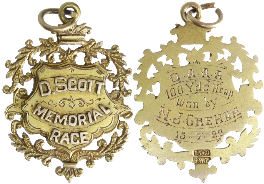 15ct Gold Fob Q.A.A.A.