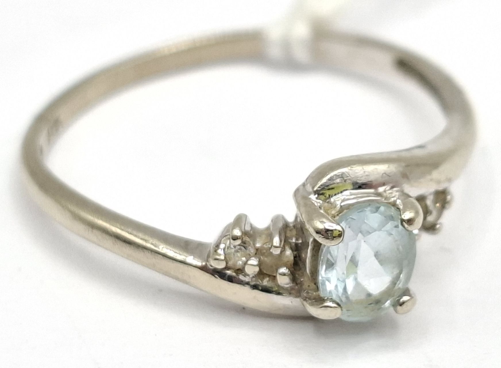 1036 · 9CT GOLD RING