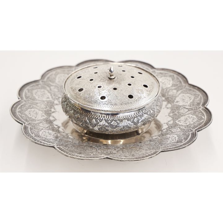 2pc Ornate Persian 84 Silver Potpourri & Scalloped Bowls