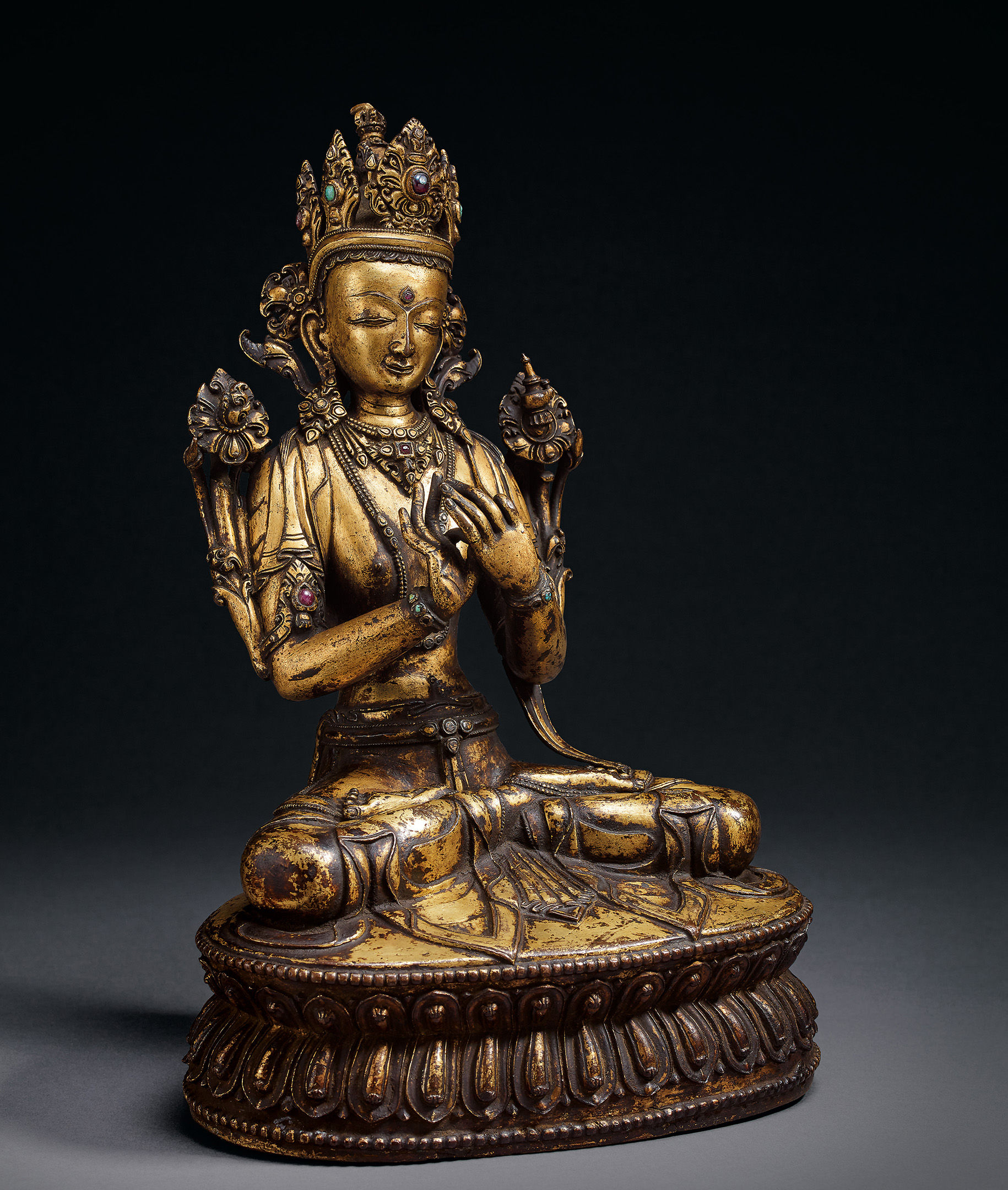 西藏十六/十七世紀銅鎏金鑲寶石彌勒佛坐像| 宇珍國際藝術| Yu Jen Taipei